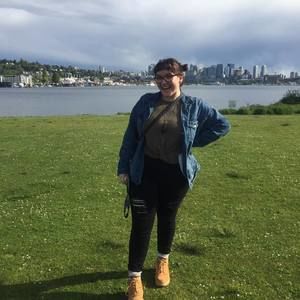 Meet your Posher, Emily